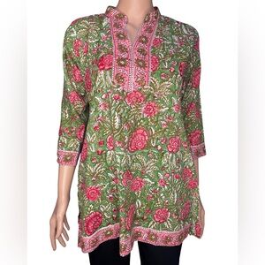 Crafthouse Green and Pink 3/4 Sleeve Floral Split Neck Tunic Small